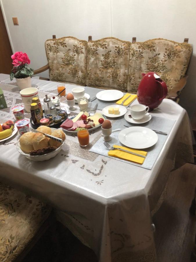 Haustanneneck Homestay